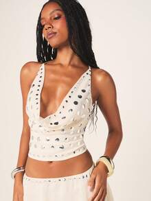 MISSGUIDED Áo croptop không tay bằng chiffon đính đá, cổ khoét sâu, lưng hở, chi tiết buộc dây, dành cho nữ, thích hợp cho mùa hè, lễ hội hoặc tiệc tùng. - Màu be - Xem 1