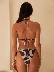 Swim Chiccia Đồ bơi nữ mùa xuân/hè 26SS dành cho bà bầu, Bộ bikini nữ in họa tiết toàn thân, Áo tắm nữ mới cho kỳ nghỉ biển 2026, Thích hợp cho đi học, kỳ nghỉ, hẹn hò, trà chiều, phong cách miền Tây, du thuyền, bãi biển, đảo, du lịch đường bộ, mọi mùa, lễ hội âm nhạc, kỳ nghỉ Boho, kỳ nghỉ Bohemian, mùa thu thư giãn, phong cách Boho miền Tây, Váy thanh lịch cho phụ nữ, Áo tắm in họa tiết đầy màu sắc sống động cho kỳ nghỉ. Bikini in họa tiết bò sữa, Áo tắm in họa tiết động vật, Bộ bikini tam giác 2 mảnh, Áo tắm hai mảnh nữ, Bikini in màu nâu, Bikini họa tiết hình học, Áo tắm đi nghỉ mát - Nhiều màu - Xem 2