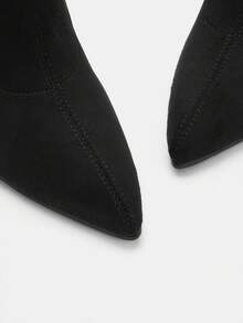 Glitzique Women's Pointed Toe Thermal Lined Zipper High Heel Knee-High Boots, Black, Winter,Sexy,Party - Black - View 11