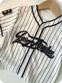 男婴服装套装，短袖裙，棒球夹克短袖衬衫，舒适百搭，休闲时尚，日常运动街头风，适合春、夏、秋、冬四季，室内、室外、日常、运动、派对、拍照、节日、街头风、运动服、圣诞节、新年等场合。 - 彩色 - 查看 7