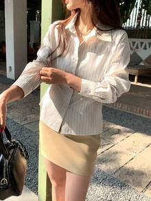 DAZY Áo sơ mi nữ tay dài cổ bẻ kẻ sọc, kiểu dáng thanh lịch, tươi mới cho mùa hè. - Màu be - Xem 6