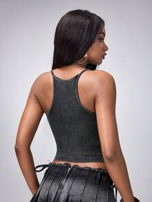Y2Kool 休闲性感都市现代简约Y2K亚文化时尚女式吊带背心，适合音乐节、演唱会、日常穿着、度假、约会、派对、新年、情人节、春夏等场合。 - 黑色 - 查看 2