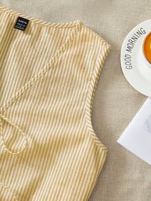 KARISMINA Bộ đồ 2 món gồm áo croptop và quần short cạp cao dáng rộng, họa tiết sọc, thích hợp cho nữ. - Màu vàng - Xem 3