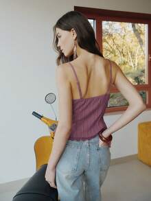 Nöista Summer Tops, Burgundy Lace Camisole, Fitted Cut, Retro Chinese-Style Knotted Buttons, Delicate Lace Trim, Elegant And Sexy. Versatile For Dates, Holiday Parties, A Going-Out Top. - Purple - View 2