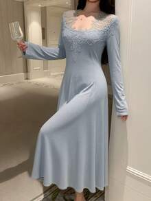 DAZY 蕾丝拼接修身长袖长款睡裙，春季女士睡衣连衣裙 - 藍色 - 查看 5