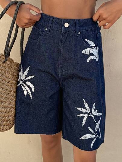 DAZY Quần short Bermuda dáng rộng cạp thường in họa tiết lá cây dành cho nữ, quần short denim in họa tiết đã qua xử lý.