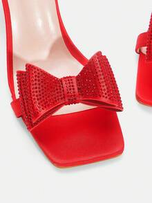 Glitzique 新品时尚水钻蝴蝶结水晶高跟凉鞋，百搭情人节风格 - 紅色 - 查看 11