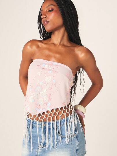 MISSGUIDED Sequin Embellished Strapless Bandeau Top With Crochet Fringe Detail And Tie Back Closure For Summer Festival Season