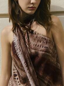 Nöista This Elegant Off-The-Shoulder, Bias-Cut Printed Silk Tie-Front Top Features A Predominantly Brown Color Scheme. Its Flowing Silhouette, Metal Buckle, Abstract Print, And Lightweight Silk Fabric Make It An Ideal Choice For Layering In Casual Or For Sophisticated Everyday Wear In Spring And Summer. - Coffee Brown - View 8