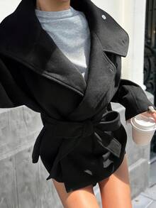 SHEIN EZwear 女士保暖外套：黑色双扣设计，高腰束腰，宽长袖 | 休闲落肩款式 女士黑色休闲外套，适合秋冬季节 - 高领，束腰，落肩设计，宽长袖，保暖舒适 - 黑色 - 查看 4