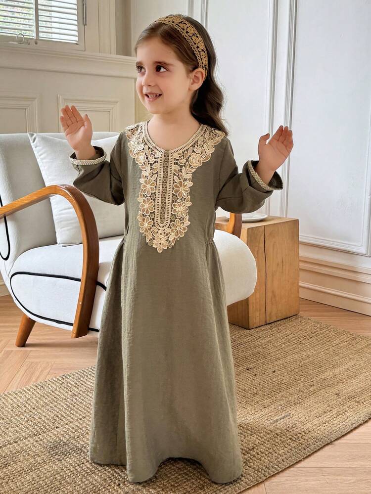 Young Girl V-Neck Long Sleeve Loose Fit Dress With Decorative Stickers