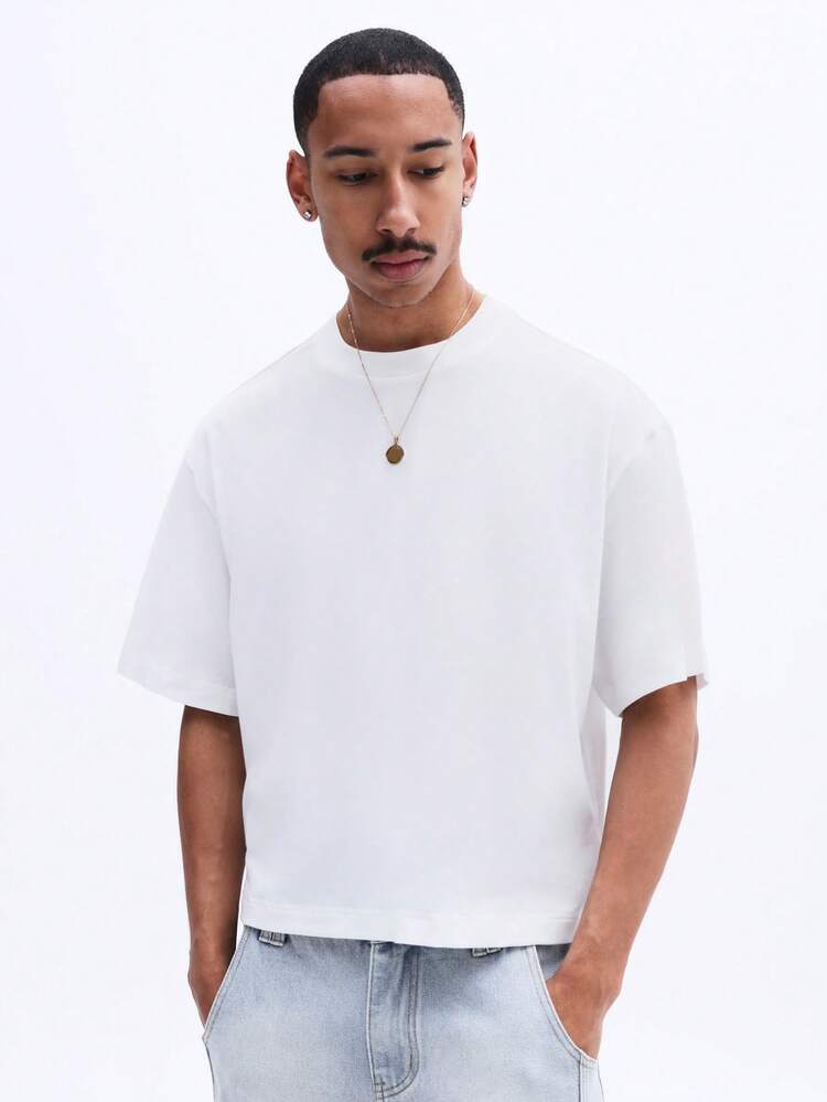 SUMWON Men's Casual Boxy Fit Crew Neck Short Sleeve T-Shirt With Zero Intent Green Distressed Text Print