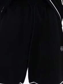 SUMWON Ensemble coordonné classique t-shirt col rond noir et short avec passepoil contrastant blanc. Tenue de détente décontractée pour l'été - Noir - Voir 7