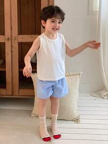 DAZY Conjunto de pijama de verano con camiseta de tirantes de cuello redondo lisa y pantalones cortos a rayas para niño - Blanco - Ver 3