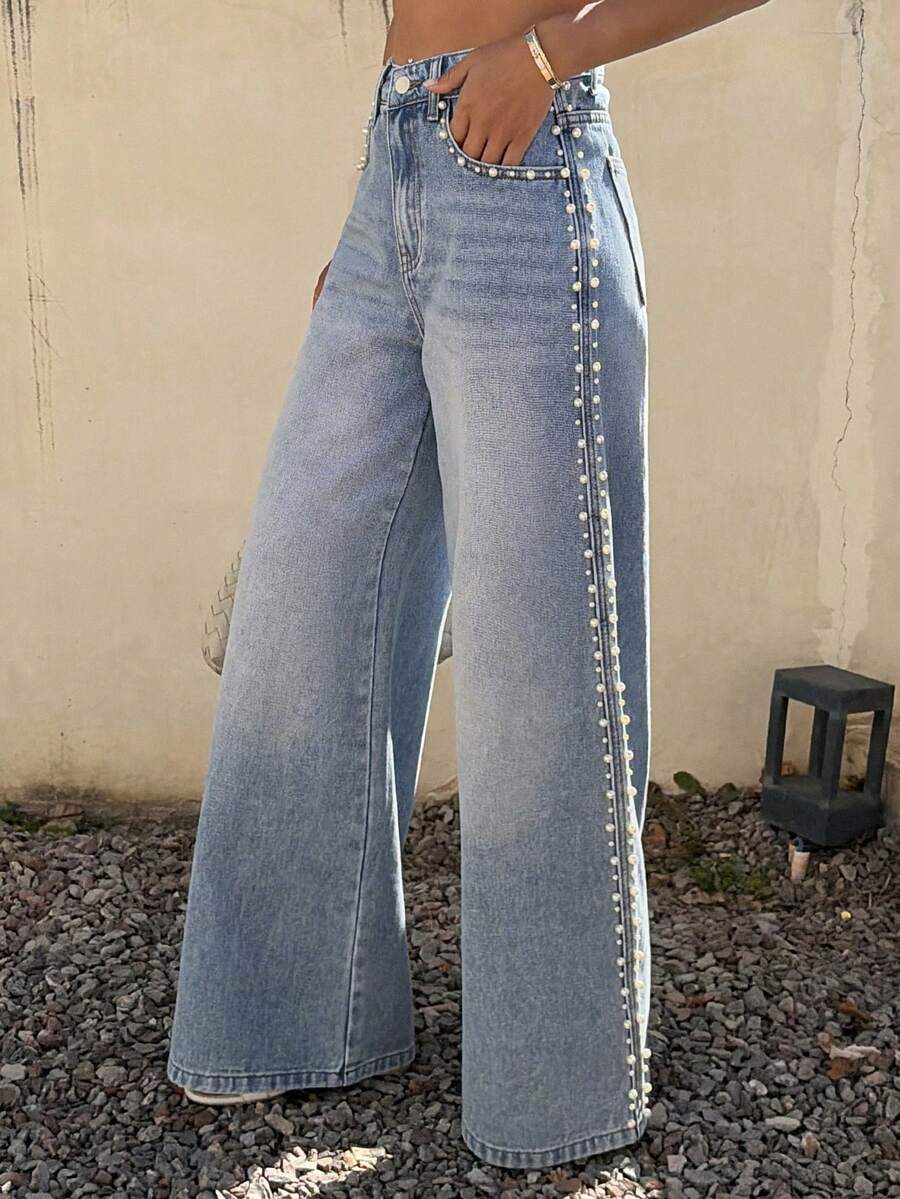 DAZY 女士常规腰围珍珠串珠宽松直筒休闲牛仔裤 - 中等水洗藍 - 查看 1