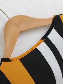 SHEIN 小女童撞色缺口領蝙蝠袖繫腰帶連衣裙 - 彩色 - 查看 7