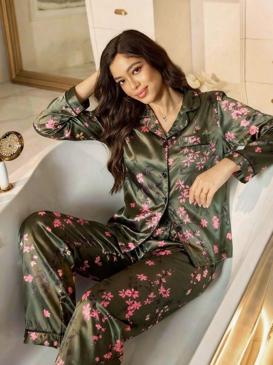LuxeNights Floral Print Faux Silk Lapel Collar Long Sleeve Pajama Set - Green - View 1