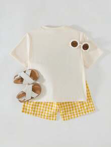 THE HAPPY LOOK 2pcs/Set Young Boy Cartoon Animal Print Soft Knit Crew Neck Short Sleeve Top And Elastic Waist Shorts,Kids - Yellow - View 2