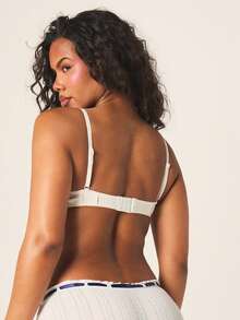 MISSGUIDED 女士白色蕾丝边平角内裤，配藏蓝色丝带蝴蝶结，镂空针织贴身内裤 - 白色 - 查看 2