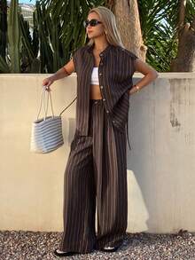 DAZY 女士圆领无袖条纹衬衫配腰带和宽松阔腿裤两件套休闲套装 - 棕色 - 查看 3