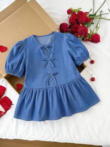SHEIN 商务休闲少女荷叶边衬衫，教师衬衫配领带，返校季少女休闲泡泡袖撞色蝴蝶结衬衫，端庄少女蓝色系带衬衫，春夏少女休闲泡泡袖撞色蝴蝶结衬衫，基础款短袖T恤，春夏系带短袖衬衫，日常休闲装 - 藍色 - 查看 1