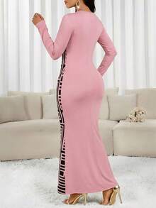 SHEIN Lady 女士圆领长袖几何印花修身优雅连衣裙 - 粉色 - 查看 2