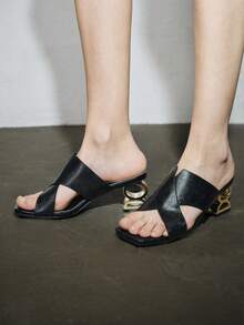 Bholvia Sandalias de tacón alto negro para mujer, cómodas y versátiles con punta cuadrada, estampado de piel de serpiente y tacón asimétrico - Negro - Ver 4
