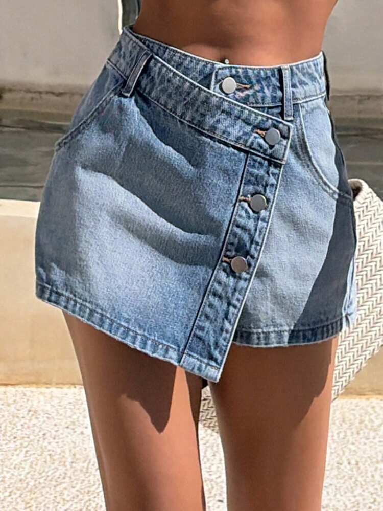 Women's Low Waist Side Button Decor Casual Denim Shorts Jorts