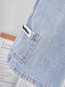 SHEIN 男童夏季复古休闲拼接宽松蓝色牛仔短裤，带侧袋，适合春夏春假穿着 - 淺色水洗藍 - 查看 6