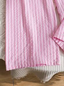 少女粉色条纹宽松阔腿裤，休闲可爱时尚百搭，适合外出、姐妹合影、公园、露营、日常穿着、聚会、度假等场合。 - 粉色 - 查看 5