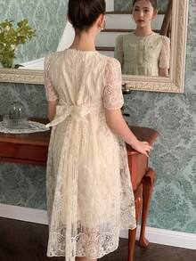 DAZY 少女优雅圆领珍珠刺绣收腰高腰蕾丝连衣裙 - 杏色 - 查看 6