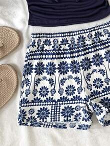 SHEIN Conjunto de top bandeau de unicolor y shorts con estampado total para niña preadolescente - Azul - Ver 2