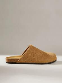 Màu nâu vàng đậm