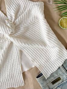 SHEIN Teen Girls Vacation Halter Tie Knot Hem Slit Open Back Halter Top, A-Line Slit Backless Tank Top, Mustard Black Textured Twist Front Frill Trim Fitted, Suitable For Summer, Vacation, Fashionable Occasions - Beige - View 4