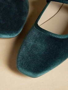 Rosivie Women's Buckle Design Casual Flat Loafers - Green - View 5