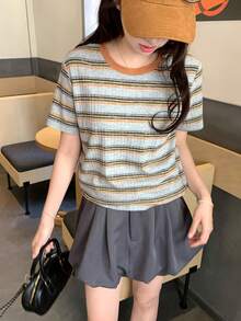 DAZY Women's Striped Round Neck Casual Loose Short Sleeve T-Shirt - Light Grey - View 12