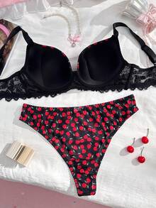 PetitDoll Set de 2 piezas de sujetador con aros y encaje de contraste con estampado de cerezas para tallas grandes - Negro - Ver 10