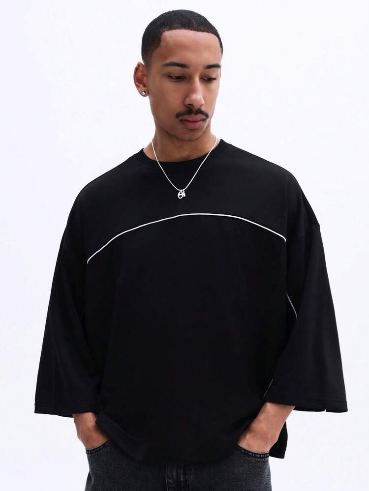 Oversized Tee With Curved Line Detail
