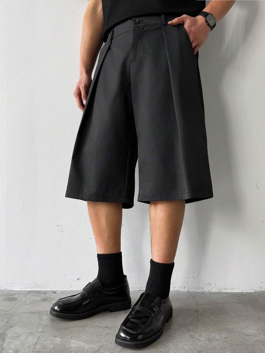 Manfinity Hypemode Men's Black Crisp Loose Straight Leg 7/8 Pants,Summer Basic Casual City Break Pleated Oversized Baggy Wide Leg Shorts For Man,Fashionable Gift For Him - Black - View 1