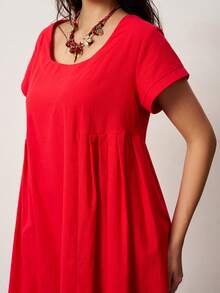 Enliva 大码女式短袖宽松A字连衣裙，采用柔软棉质面料。红色夏季沙滩连衣裙，适合苹果型和圆润身材。 - 紅色 - 查看 10