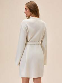 Loomlin Women's Minimalist Casual Solid Color Loose Oversized Robe With Cute Ribbon Embroidery, Suitable For Homewear Womens Robe Sleep Robe Women Sleepwear Women Pajamas Gown For Woman Bath Robes For Women - Beige - View 2