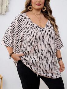 SHEIN CURVE+ Curve 尺码 US22 音乐节、海滨度假、波西米亚风女式圆领印花休闲百搭日常衬衫 - 米色 - 查看 3