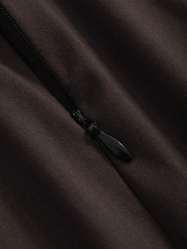 Women's Crew Neck Short Sleeve Line Decor Fitted Cropped Casual T-Shirt