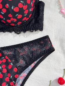 PetitDoll Set de 2 piezas de sujetador con aros y encaje de contraste con estampado de cerezas para tallas grandes - Negro - Ver 8