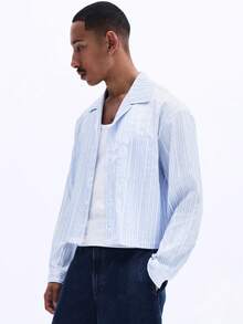 SUMWON Áo sơ mi nam dáng ngắn tay dài, cổ bẻ, họa tiết sọc dọc, kiểu dáng cổ điển, trang trọng nhưng vẫn thoải mái. - Xanh và trắng - Xem 4
