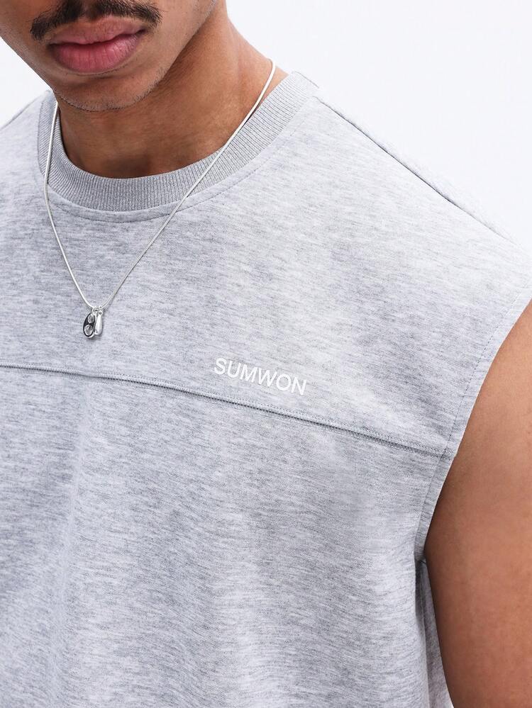 Camiseta sin mangas de cuello redondo con logotipo