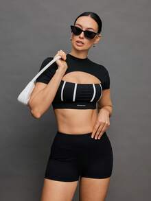 Activina Áo thun nữ tay ngắn cổ đứng, phối họa tiết khoét rỗng, in chữ, phong cách thường ngày, đa năng, thích hợp cho thể thao. - màu đen - Xem 7