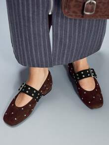 CUCCOO GRLICON Fashionable Studded Square Toe Mary Jane Shoes - Coffee Brown - View 4