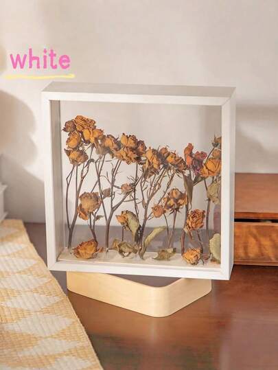 1 pieza Colección de flores del Día de San Valentín - Deja que el amor dure para siempre. Este marco de fotos decorativo calado se puede mostrar horizontal o verticalmente, lo que lo hace perfecto para manualidades DIY, flores secas, fotos y como regalo para ocasiones como cumpleaños, bodas, aniversarios, graduaciones, Día de San Valentín y Día de la Madre. (Solo se incluye el marco; Marco de sobremesa | Marco clásico)