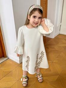 Dazy Kids Young Girl Floral Applique V-Neck Flare Sleeve Loose Dress - White - View 7